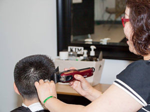 BARBERS-R-US-GALLERY-002